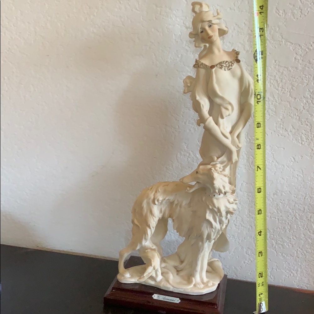 Statue
